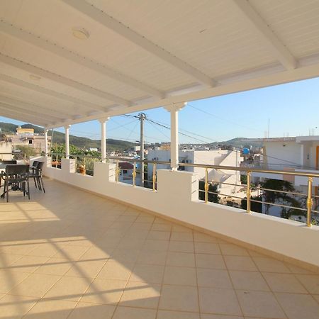 Serenity Apartments كساميل المظهر الخارجي الصورة