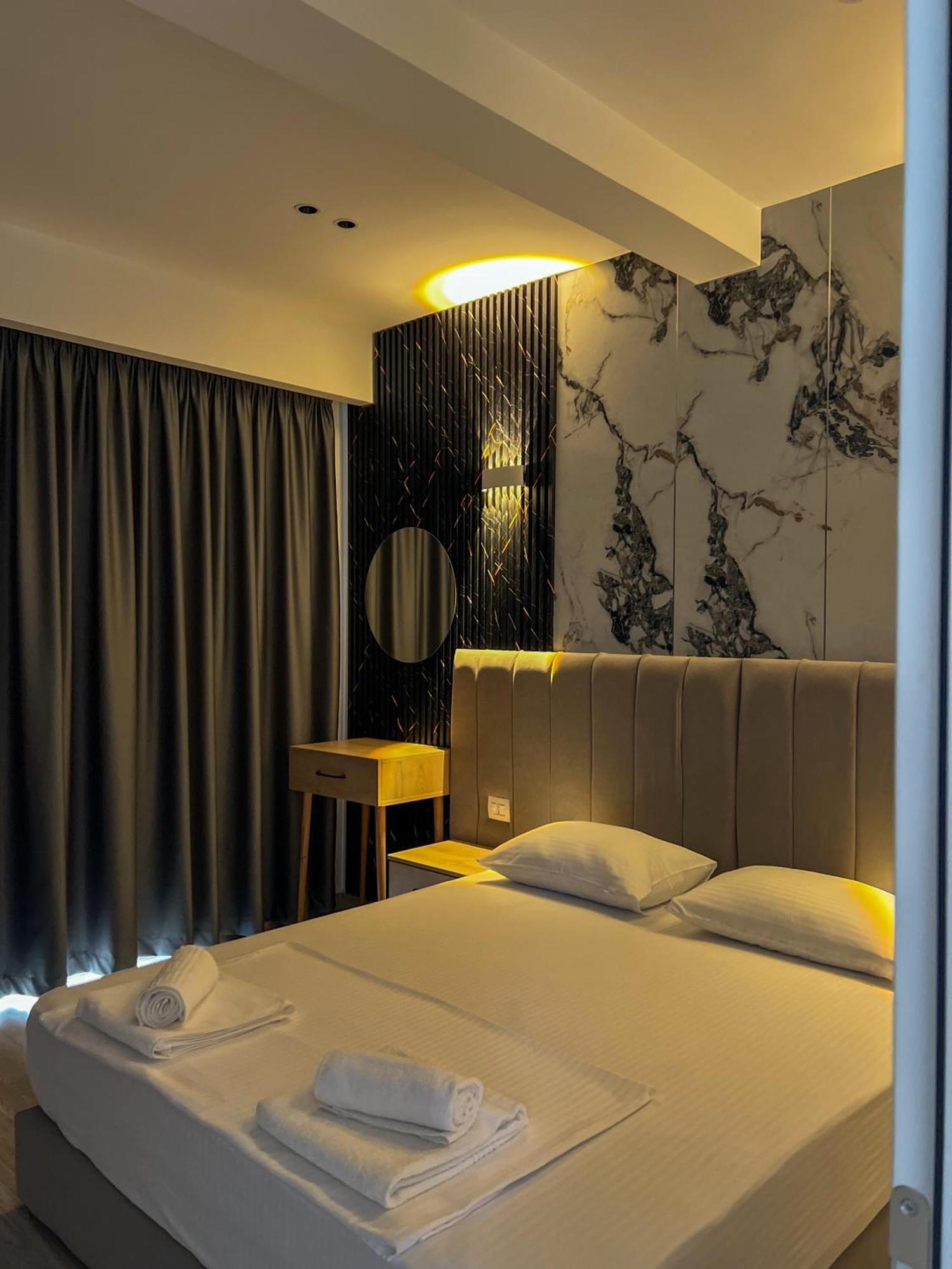 Serenity Apartments كساميل المظهر الخارجي الصورة